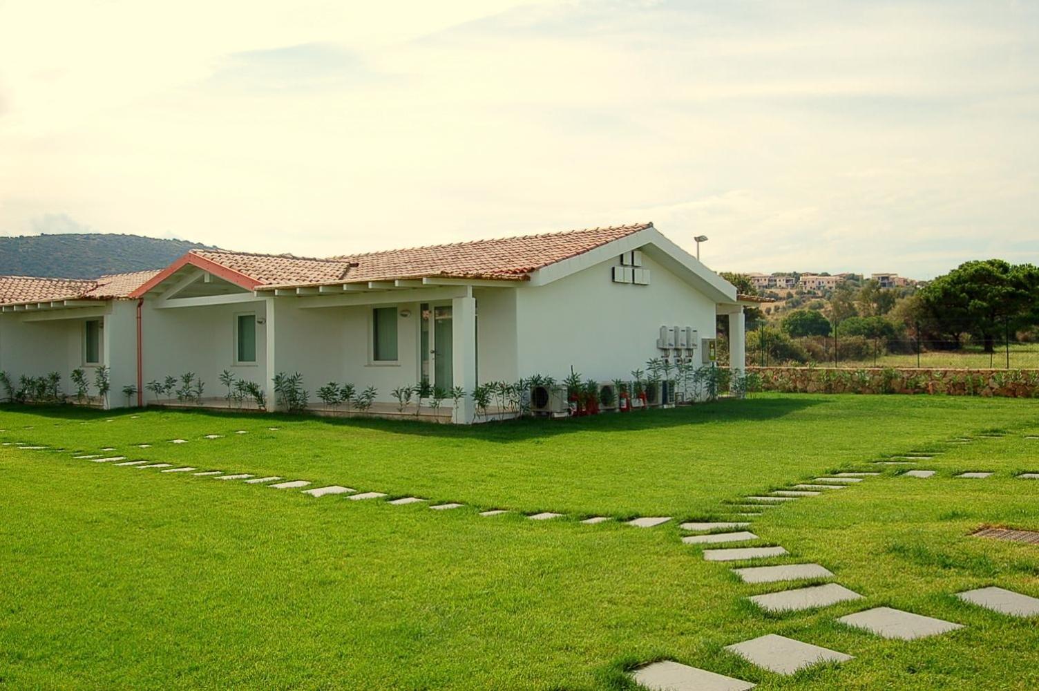 Hotel Budoni Beach Экстерьер фото