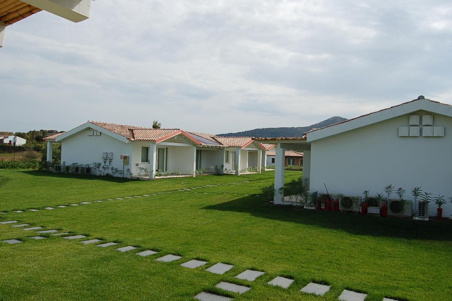 Hotel Budoni Beach Экстерьер фото