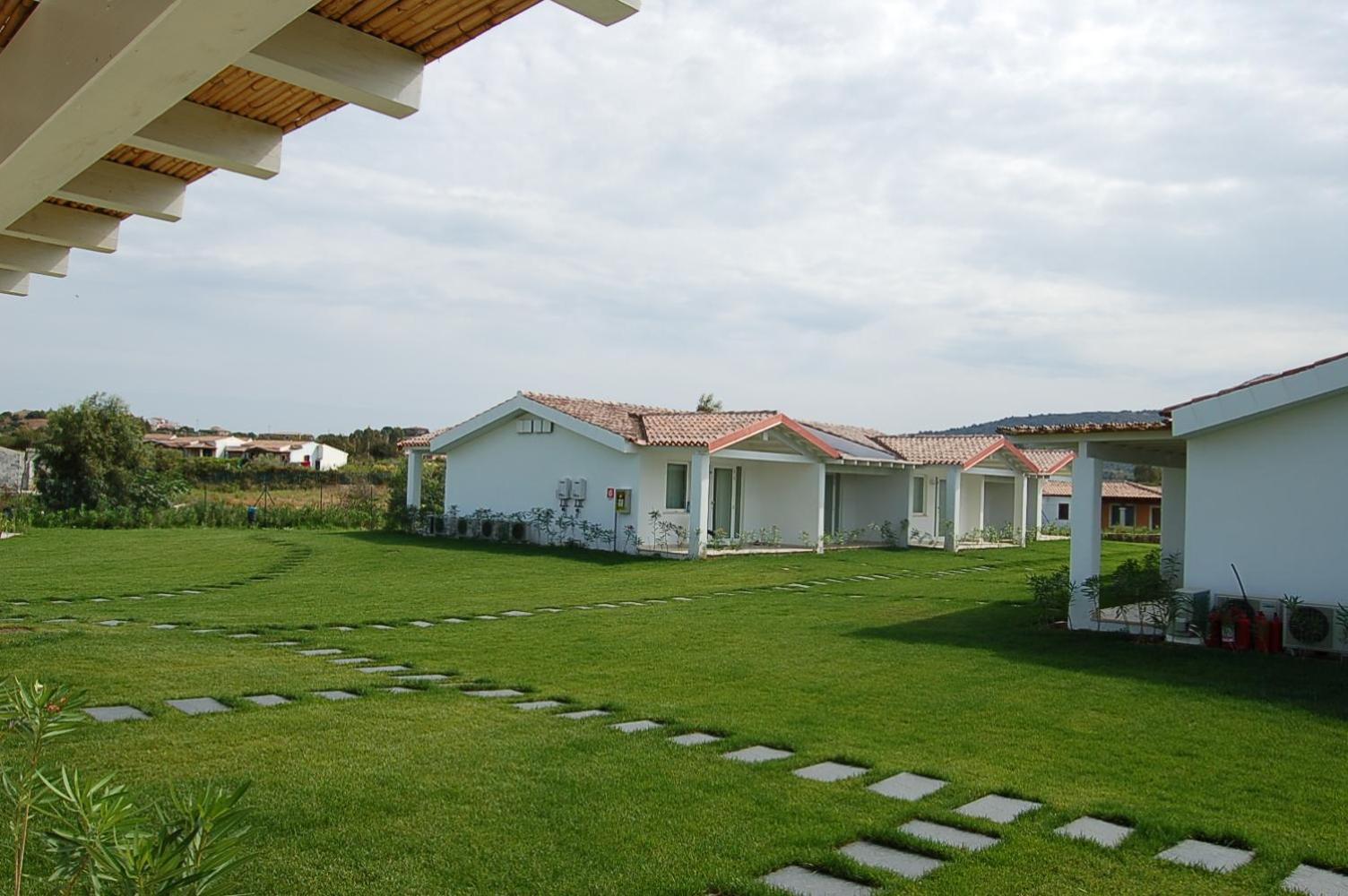 Hotel Budoni Beach Экстерьер фото