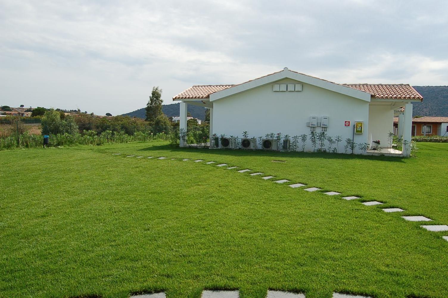 Hotel Budoni Beach Экстерьер фото